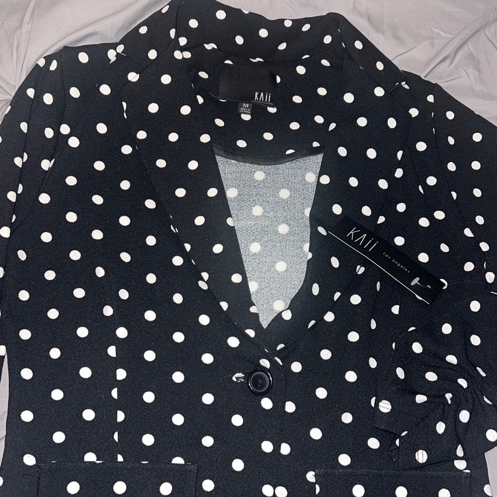Kaii Black Polka Dot Tailored Design Ruched Sleeve Blazer NWT - Picture 9 of 16